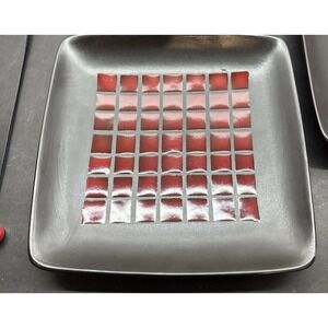 3Pc Target Home Tamarask Red & Black Square 7 3/4"  plates
